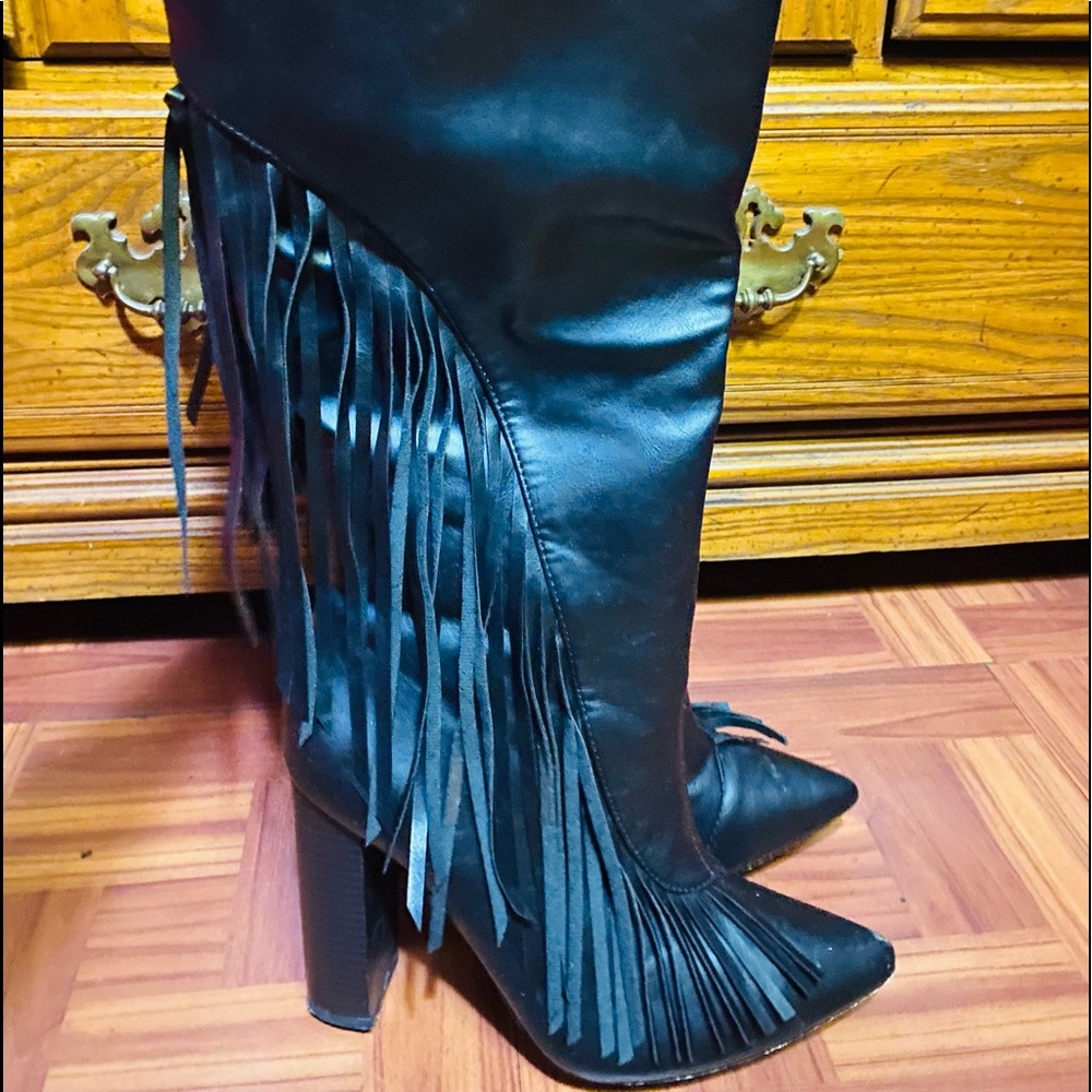 Women’s knee high boots